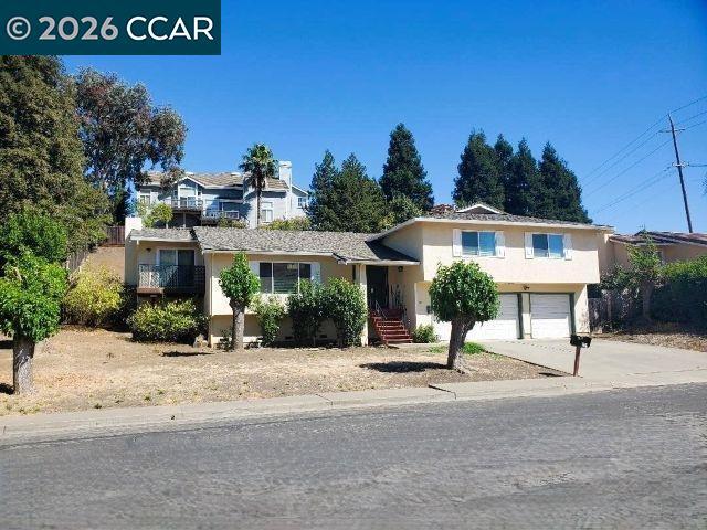property at 708 Court Ln