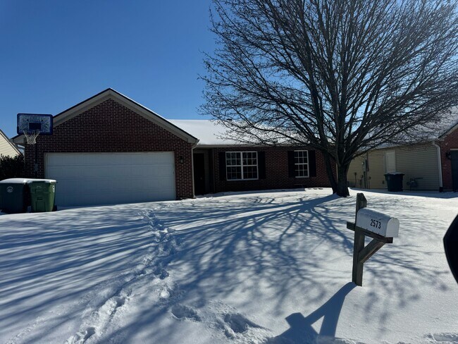 2573 Landing Terrace in Owensboro, KY - Building Photo - Building Photo
