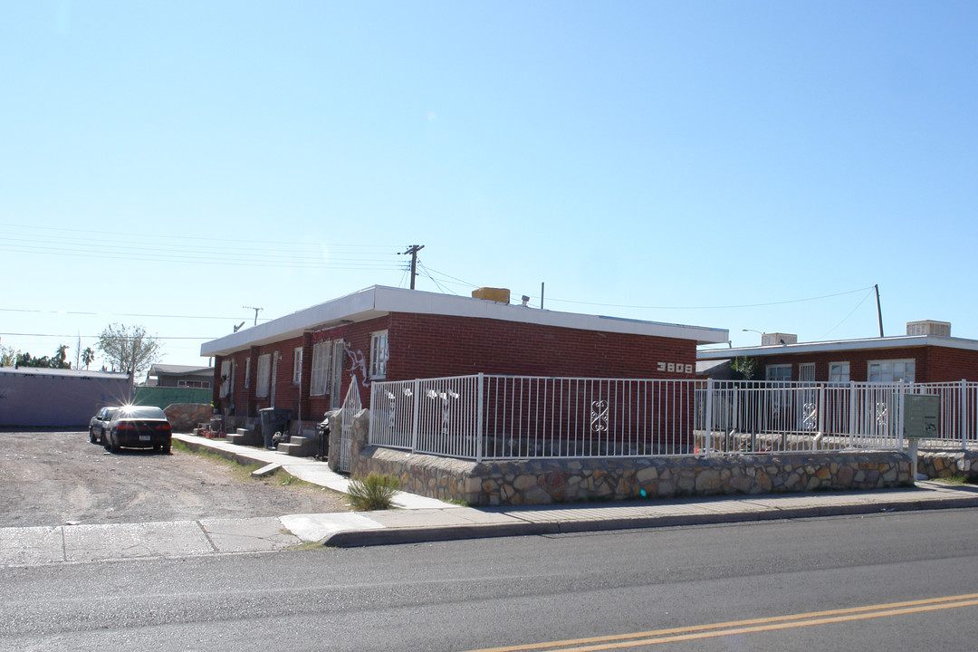 3808-3812 Hayes Ave in El Paso, TX - Building Photo