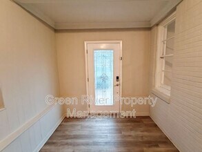 1447 Lawrence Pl in Jacksonville, FL - Foto de edificio - Building Photo