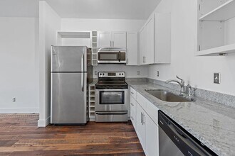 1225 4th Ave S in Nashville, TN - Building Photo - Building Photo