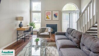 8293 George Brett Dr in Memphis, TN - Building Photo