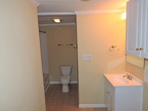 4215 Old Greensboro Rd in Kernersville, NC - Building Photo - Building Photo