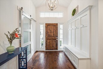 6249 Olympia Dr in Houston, TX - Building Photo - Building Photo