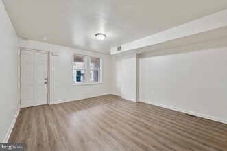 1016 Potter St in Chester, PA - Building Photo - Building Photo