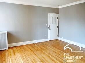 3932 N Keeler Ave, Unit 3C in Chicago, IL - Building Photo - Building Photo