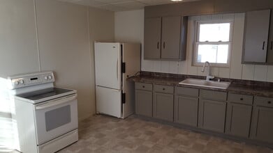 715 S 3rd Ave in Wausau, WI - Building Photo - Building Photo