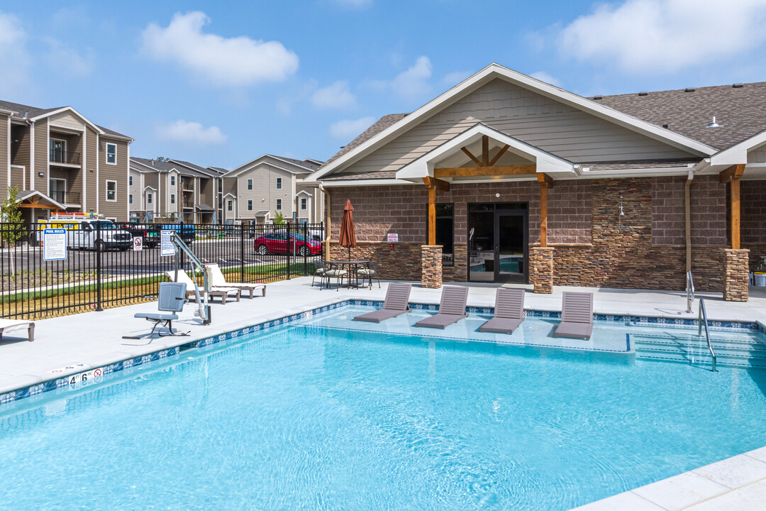 Forest Ridge Villas in Kansas City, MO - Foto de edificio