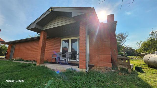 property at 1800 Kirkpatrick Ln