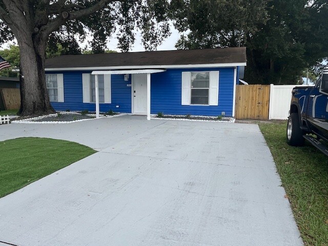 1013 Montana Ave in St. Cloud, FL - Building Photo - Building Photo