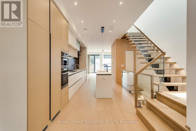 property at 511 Woburn Ave