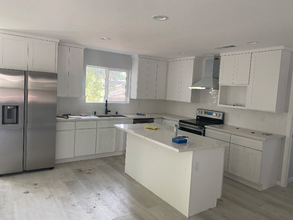 1521 Clayton Rd in San Jose, CA - Building Photo - Building Photo