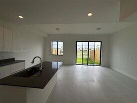 18977 SW 344th St in Homestead, FL - Building Photo