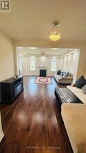 25 Divers Rd in Brampton, ON - Building Photo - Building Photo