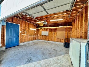 1517 Hedgerow Dr in Virginia Beach, VA - Foto de edificio - Building Photo