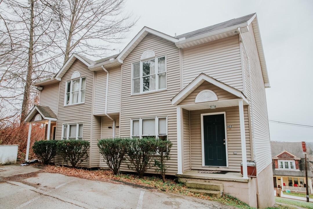 620 Junction St in Morgantown, WV - Building Photo