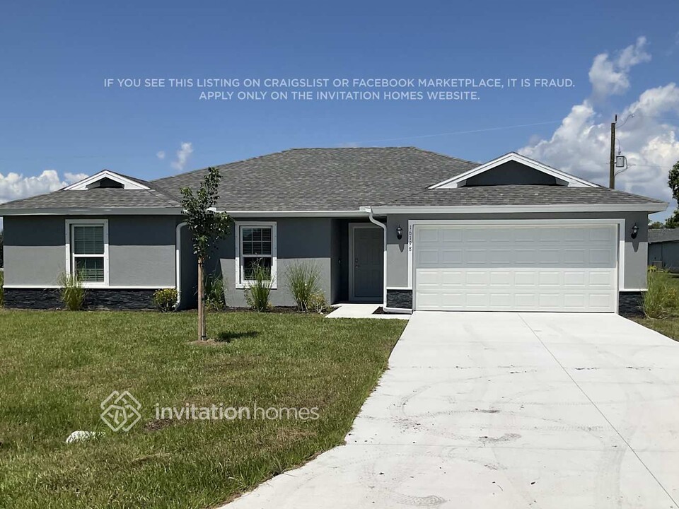 16198 Alcira Cir in Punta Gorda, FL - Building Photo