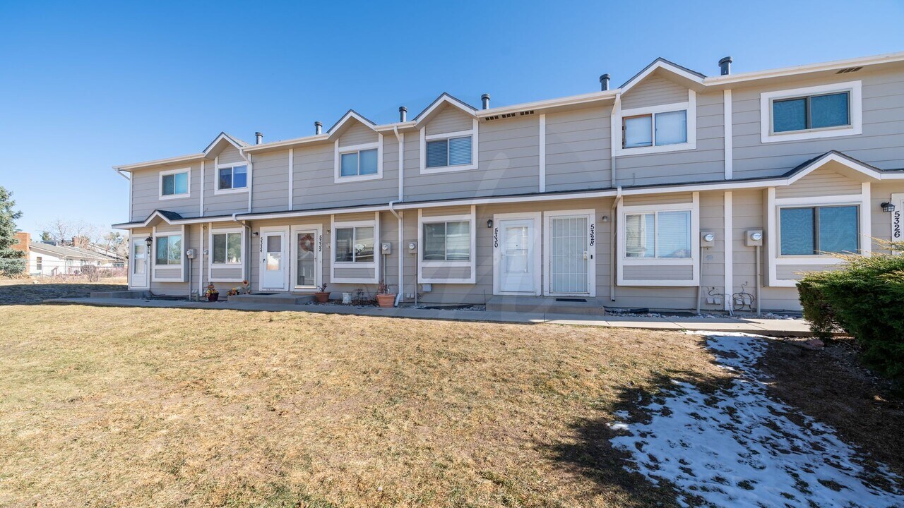 5330 Solar Ridge Dr in Colorado Springs, CO - Building Photo