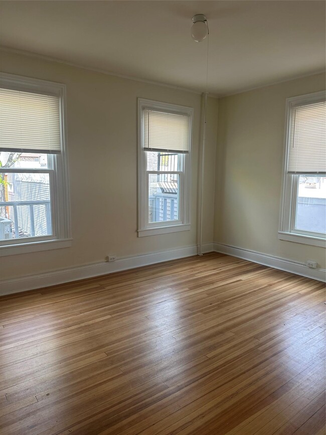 144 Main St in Nyack, NY - Building Photo - Building Photo