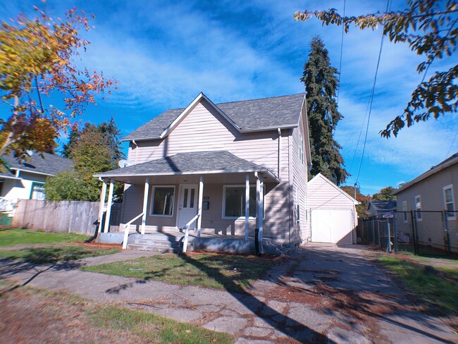 1835-K1835 Trade St SE in Salem, OR - Building Photo - Building Photo