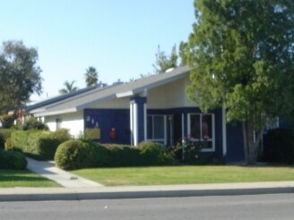 213 S 10th St in Taft, CA - Foto de edificio