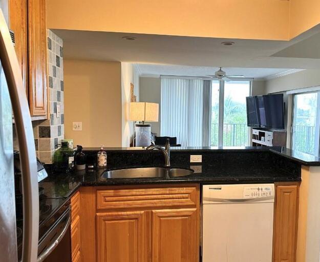 1625 SE 10th Ave in Fort Lauderdale, FL - Building Photo - Building Photo