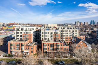 Watermark Condos in Denver, CO - Building Photo - Building Photo