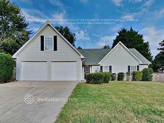 property at 2610 Abbots Glen Dr NW
