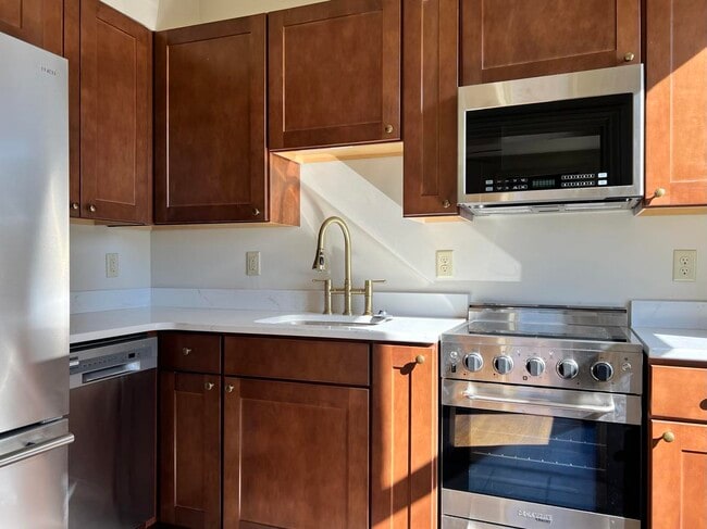 202 State St, Unit 4 in Harrisburg, PA - Foto de edificio - Building Photo