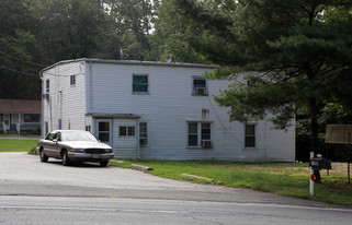 Oak Lodge Apartments