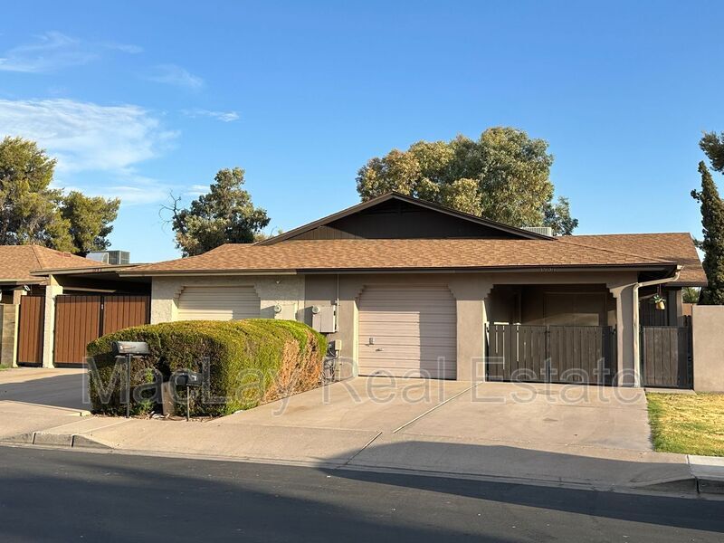 1937 E Inverness Ave in Mesa, AZ - Building Photo