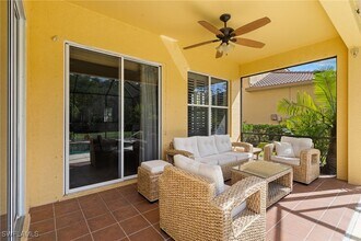 20330 Ardore Ln in Estero, FL - Foto de edificio - Building Photo