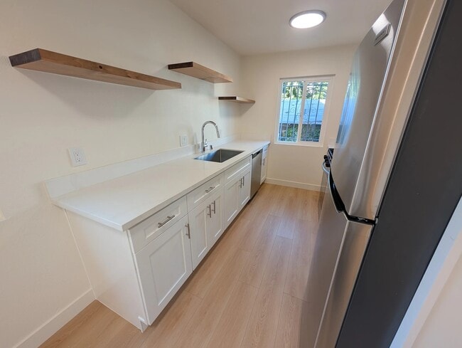 3900 1st St in Los Angeles, CA - Building Photo - Building Photo