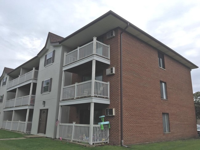 291 N Gregory St in Aurora, IL - Building Photo - Building Photo