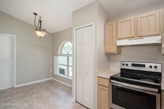 14515 Greydale Cir in Orlando, FL - Building Photo - Building Photo