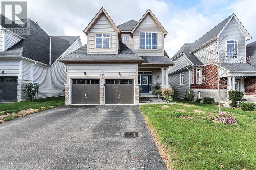 139 White Sands Way in Wasaga Beach, ON - Building Photo