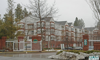 Touchmark on South Hill Apartments