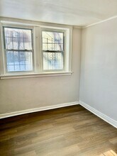 6900 S Jeffery Blvd in Chicago, IL - Building Photo - Building Photo