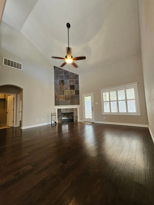 1907 Idlewilde Run Dr in Austin, TX - Foto de edificio - Building Photo