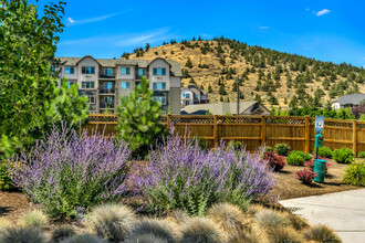 Outlook at Pilot Butte in Bend, OR - Building Photo - Building Photo