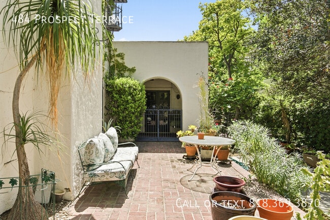 484 Prospect Terrace in Pasadena, CA - Building Photo - Building Photo