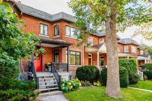 3790 De Melrose Av in Montréal, QC - Building Photo