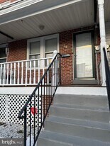 22 Dunham St in Trenton, NJ - Building Photo