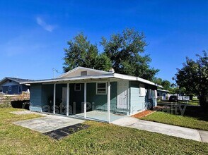 501 25th Ave W in Bradenton, FL - Building Photo - Building Photo