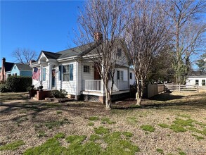 1502 Greycourt Ave in Richmond, VA - Building Photo - Building Photo