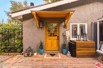 2421 Liberty Ln in Topanga, CA - Building Photo - Building Photo