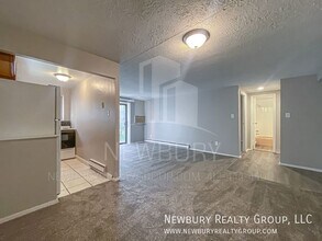 1459 Poplar St in Pittsburgh, PA - Building Photo - Building Photo