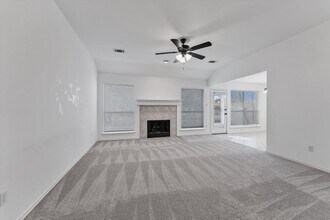 134 Lynnie Penny St in Midlothian, TX - Building Photo - Building Photo