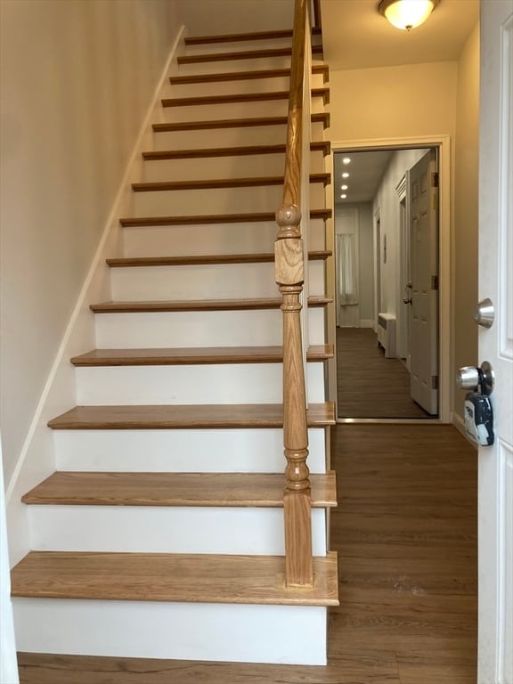 78 W Central St