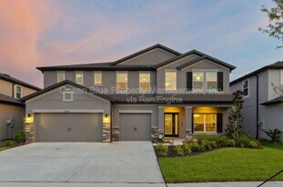 7304 Sweeter Tide Trail in Wesley Chapel, FL - Building Photo